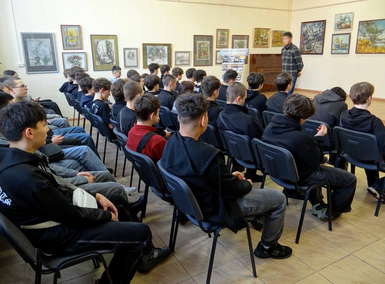 «Код безопасности»: профилактика экстремизма и терроризма в молодежной среде