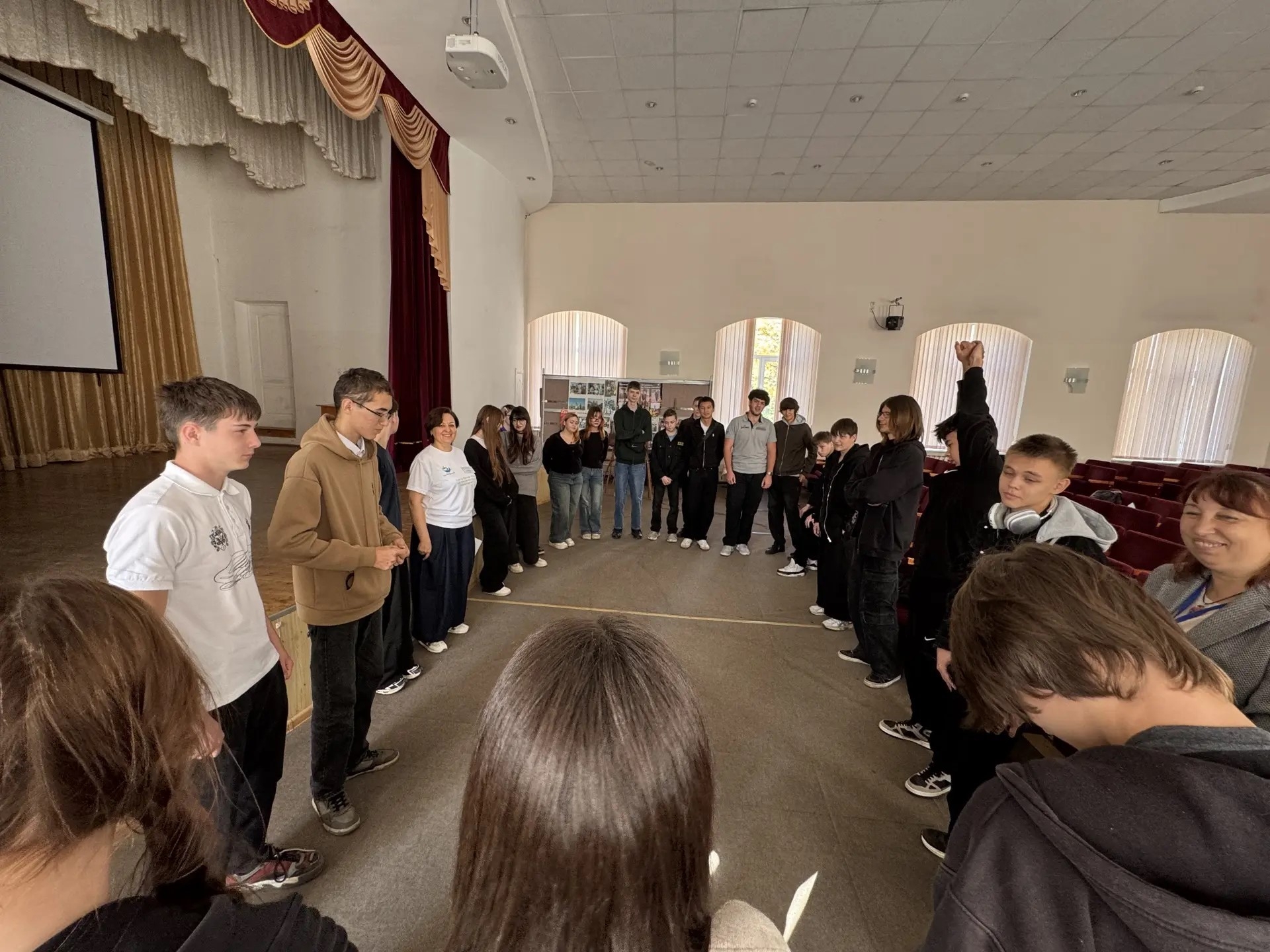 В колледже прошел тренинг для первокурсников «Научиться управлять собой и чувствовать себя комфортно»